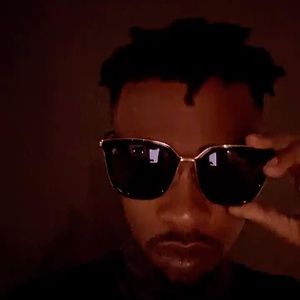 Meet your Posher, Vincente